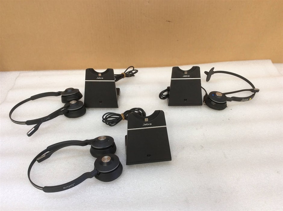 Jabra Charging Stand E65 With Jabra Wireless Headsets DIV010 - (Lot of 3)