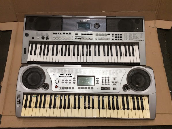 Yamaha PSR-E443&Ringway TB800 Portable Keyboard (Lot of 2)