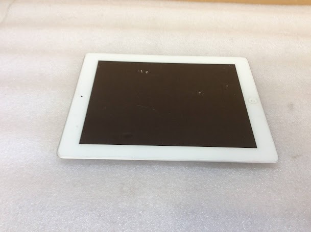 APPLE iPad 4 (A1458) Tablet 16GB