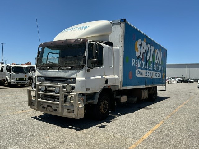 2005 Daf Cf75 4 X 2 Tray Body Truck