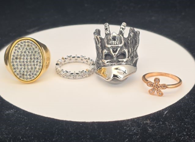 18K Gold-Plated Mixed lot of 4 Items