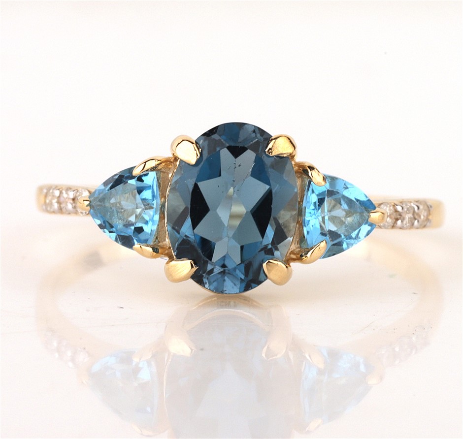 Yellow Gold Natural London Blue Topaz & Diamond Ring with Valuation