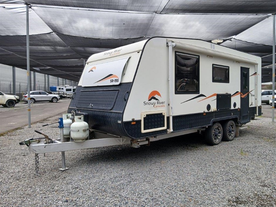 2016 Snowy River SR19S Caravan