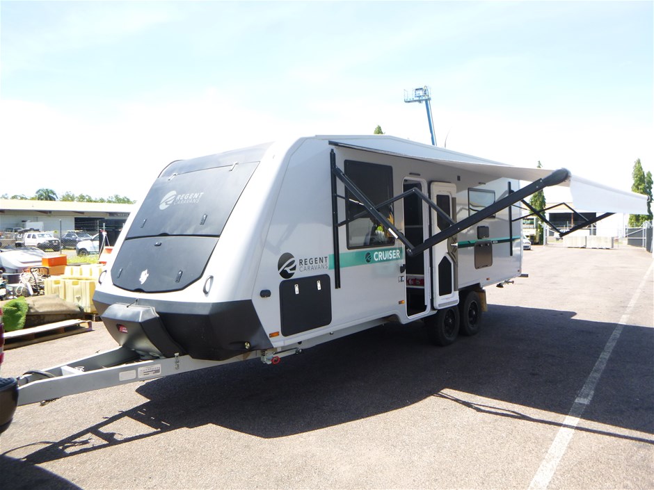 <p>2022 Regent RV 21'6 Cruiser (RCC216) Caravan</p>