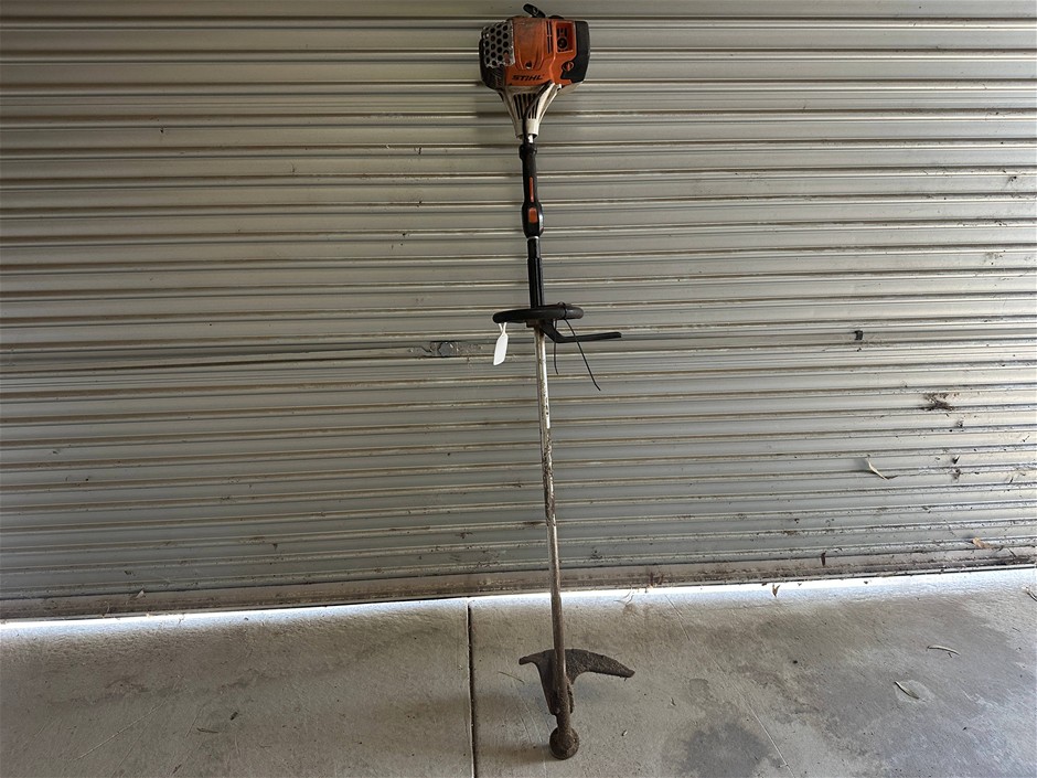Stihl FS131 Weed Trimmer