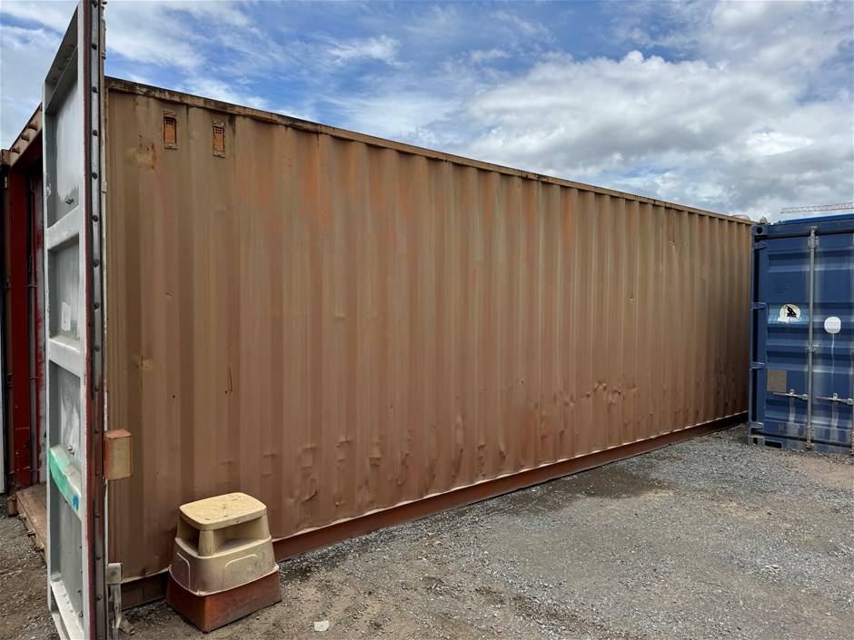 <p> 40ft Shipping Container Workshop </p>