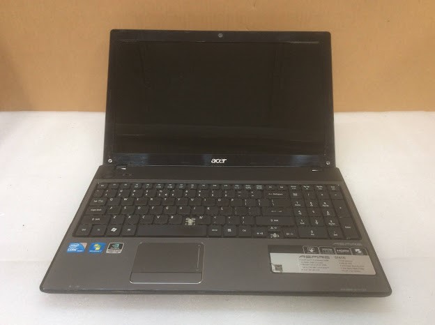 ACER ASPIRE 5741G Laptop I5-430M 2GBRAM/250GB
