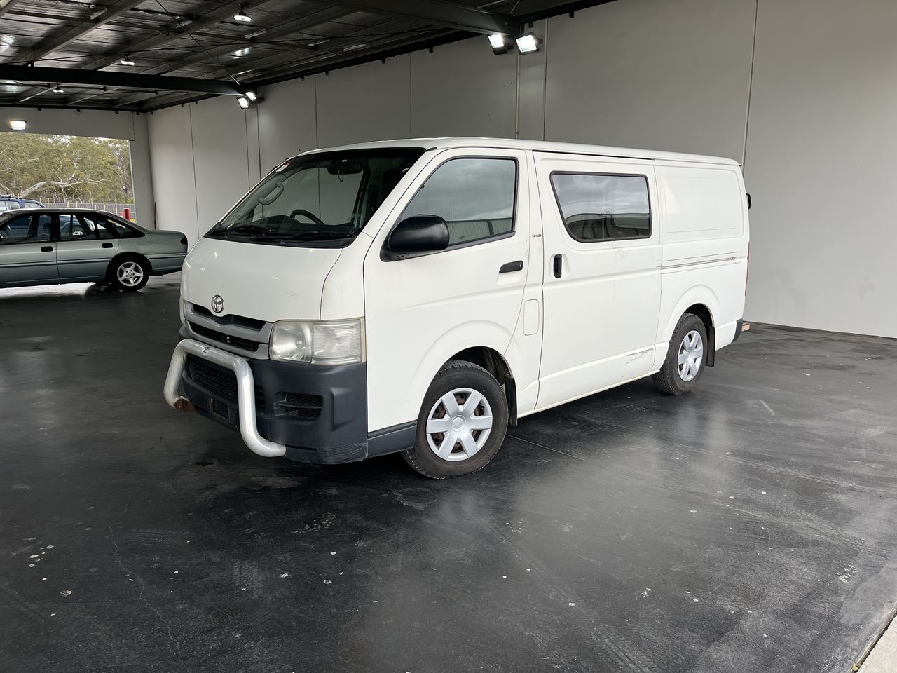 2009 Toyota Hiace LWB KDH201R Turbo Diesel Automatic Van
