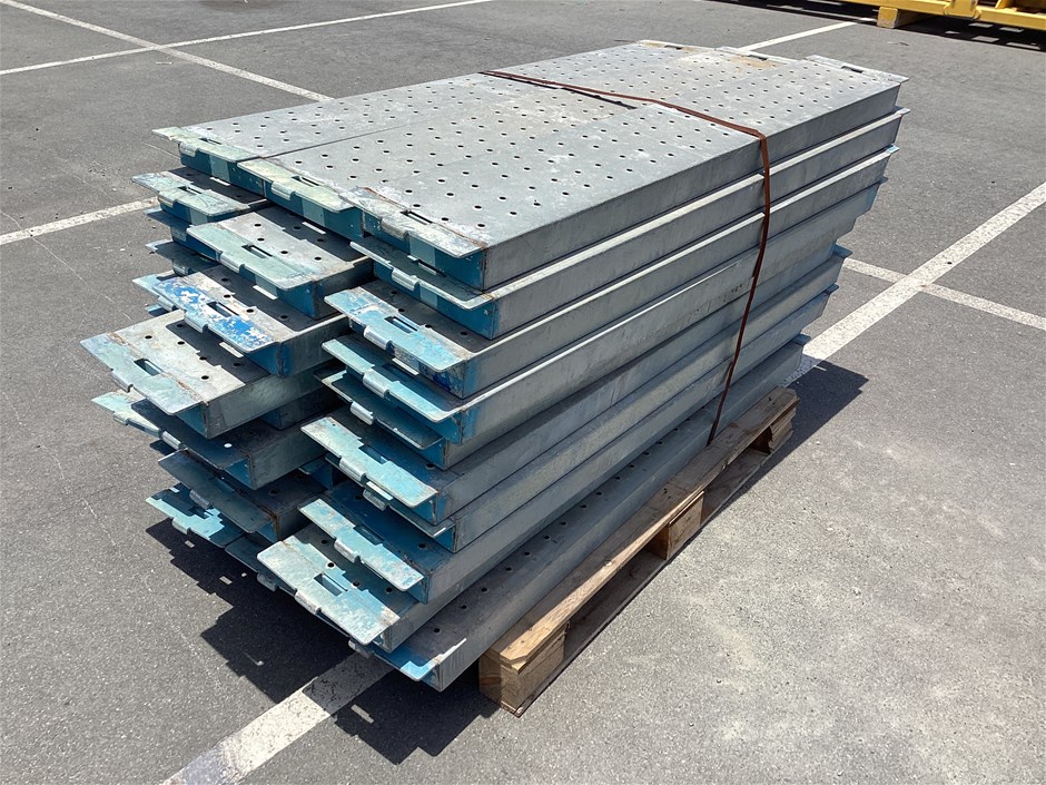 <p>Scaffold Platform Planks x Pallet</p>