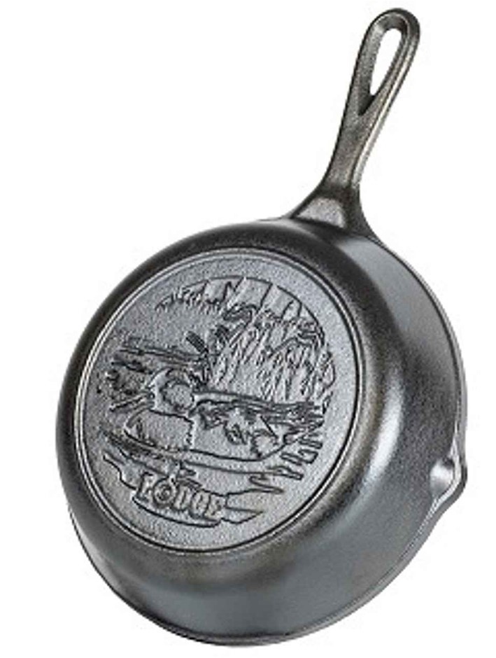 LODGE 8-Inch Seasoned Cast Iron Duck Skillet, Black