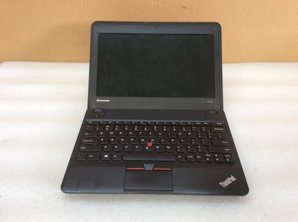 LENOVO X131e Laptop celeron 887 4GBRAM/128GB Red