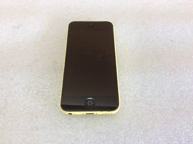 Apple iPhone 5c (A1529) Phone 16GB