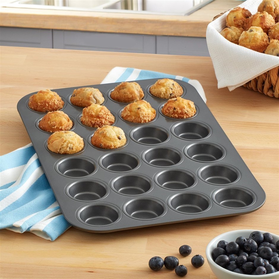 CHICAGO Metallic Professional 24-Cup Non-Stick Mini-Muffin Pan, 40.0 cm × 2