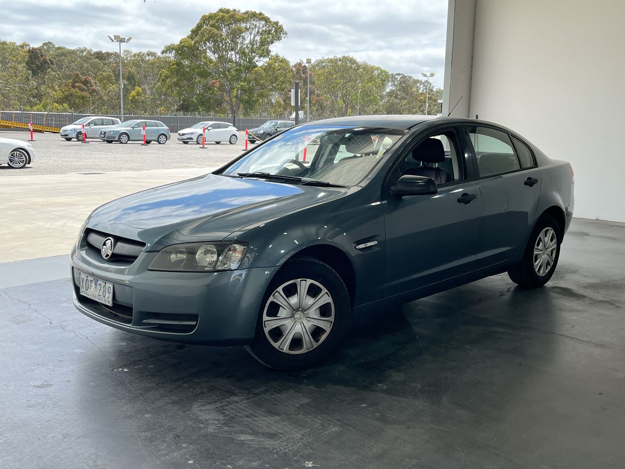2006 Holden Commodore Omega VE Automatic Sedan