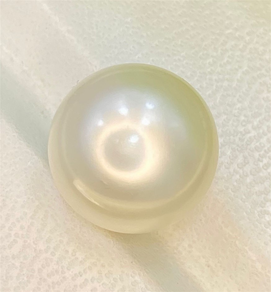 14.25 CT Lovely South Sea pearl
