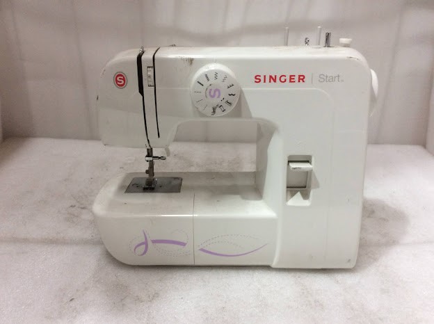 Singer Start 1306 Sewing Machine