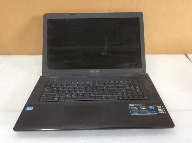 ASUS R704 Laptop i3-3100M 4GBRAM NO HDD Black
