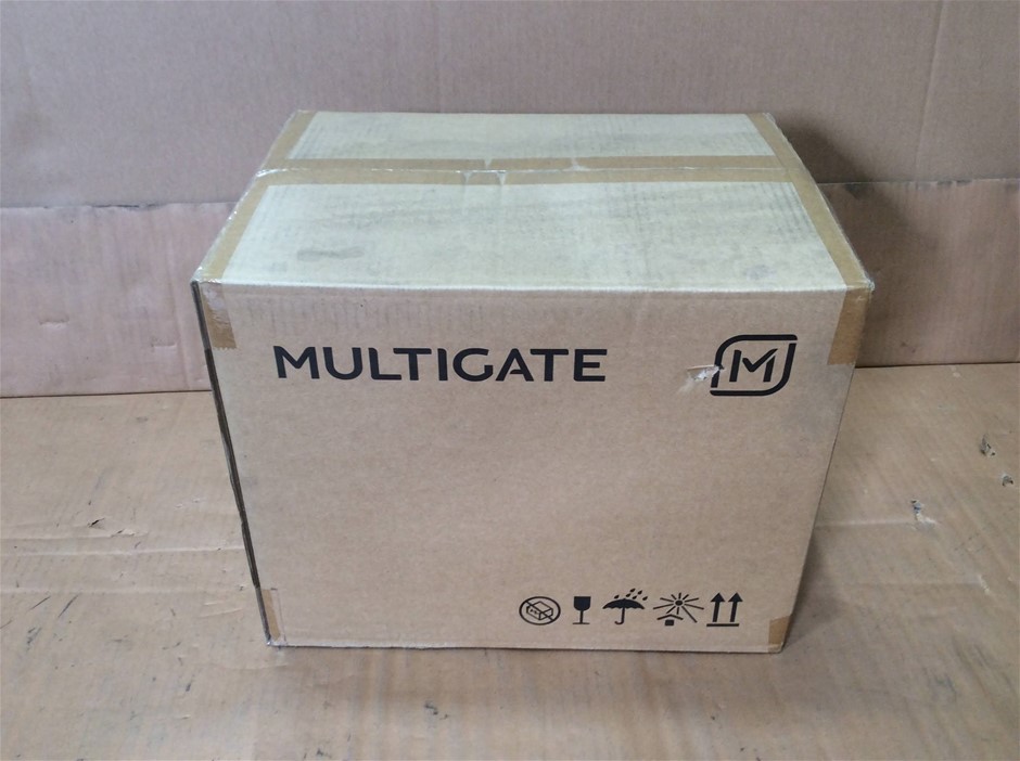 PuErDe Multigate 28-042 Surgical Gown Pack - New