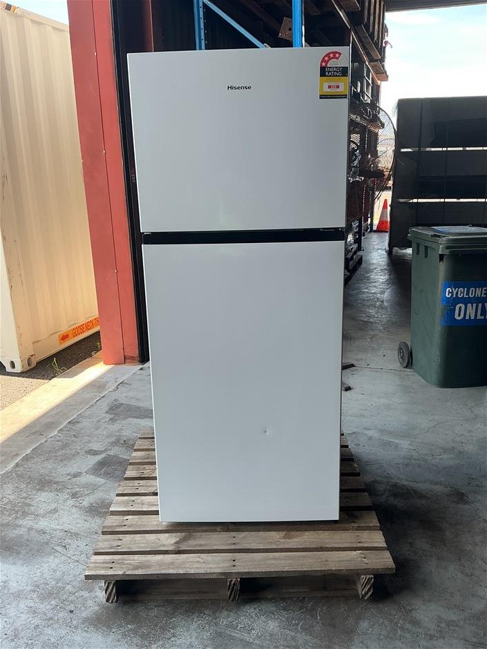 <p>Hisense Refrigerator/Freezer 424L</p>