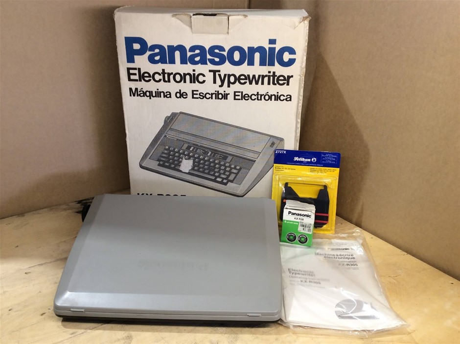 Panasonic KX-R305 Electronic Typewriter + Pelikan Z727X Typewriter Ribbon +