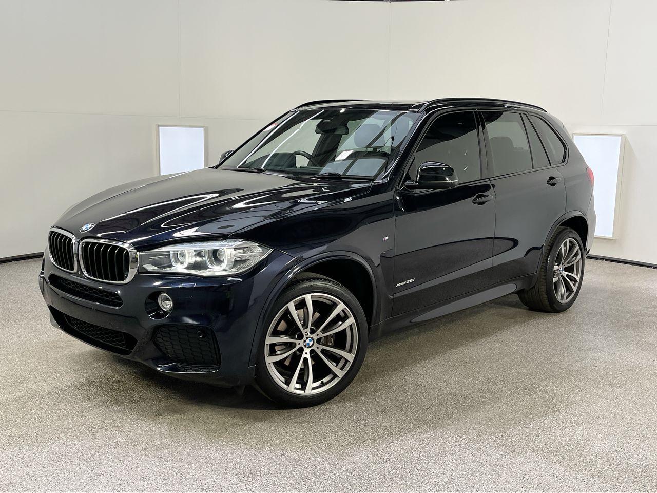 2014 BMW X5 xDrive 35i F15 Automatic - 8 Speed 7 Seats Wagon