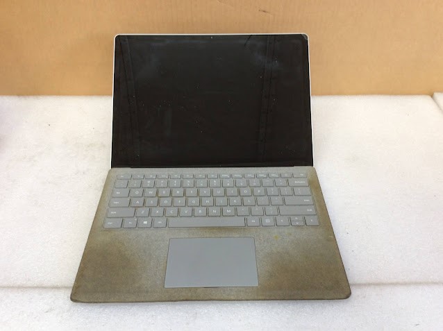 Microsoft Surface Pro 1769 Laptop i5-8350U 8GBRAM/256GB