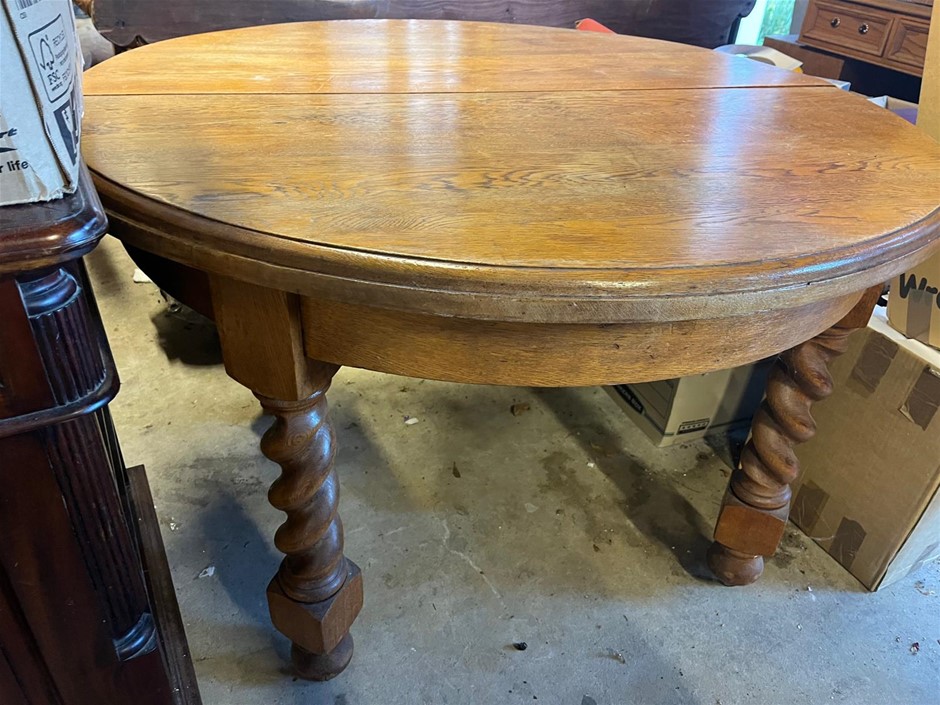 Round Timber Dining Table