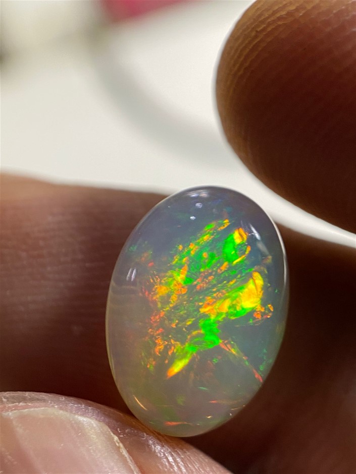2.40 Carats Spectacular Fiery Opal