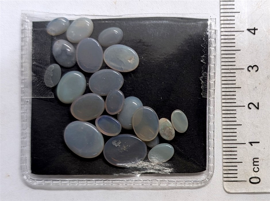 16 carats OPAL Solids Gemstones
