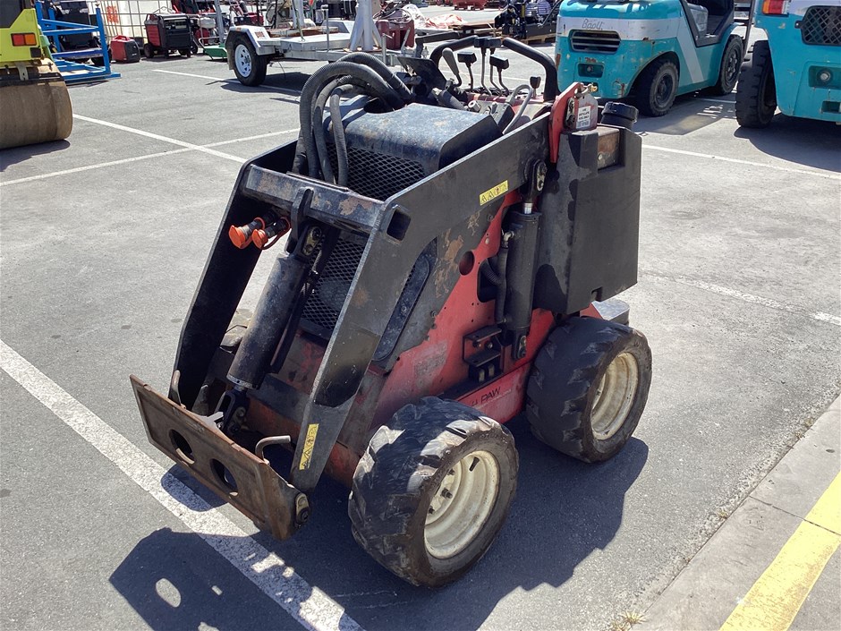 Toro Mini Loader