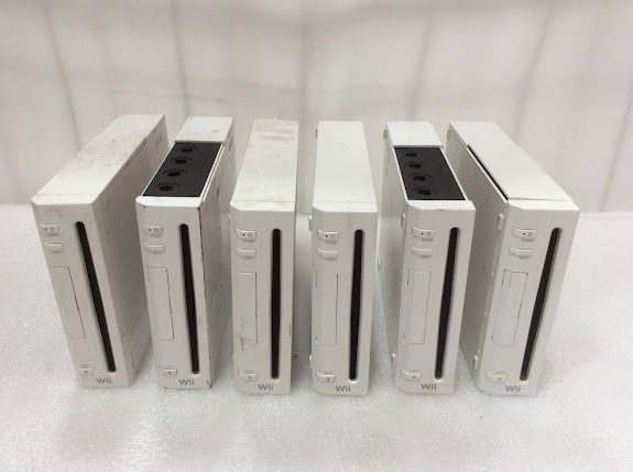 Nintendo Wii RVL-001 Console (Lot of 6)