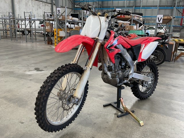 2008 Honda CRF 250R Motorcycle