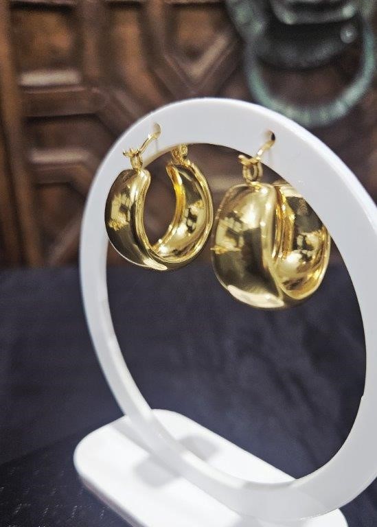 18KGold-filled/Italy Solid Gold Filled Earring -(stamped 18K/Italy)