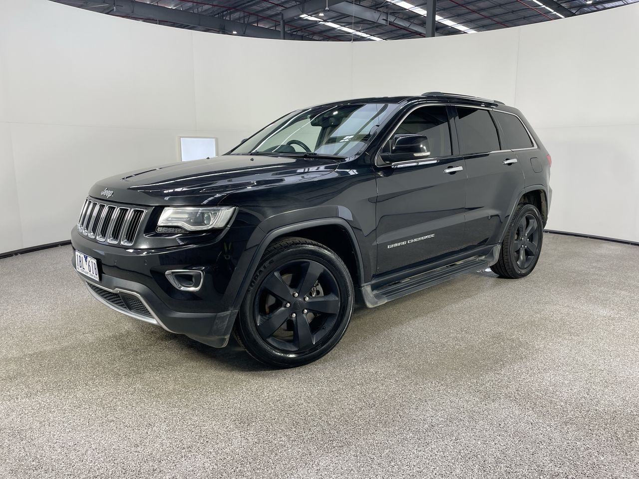2013 Jeep Grand Cherokee Limited WK Automatic - 8 Speed Wagon