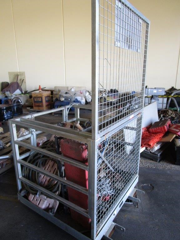 Forklift Person Safety Caged with Mixed Contents