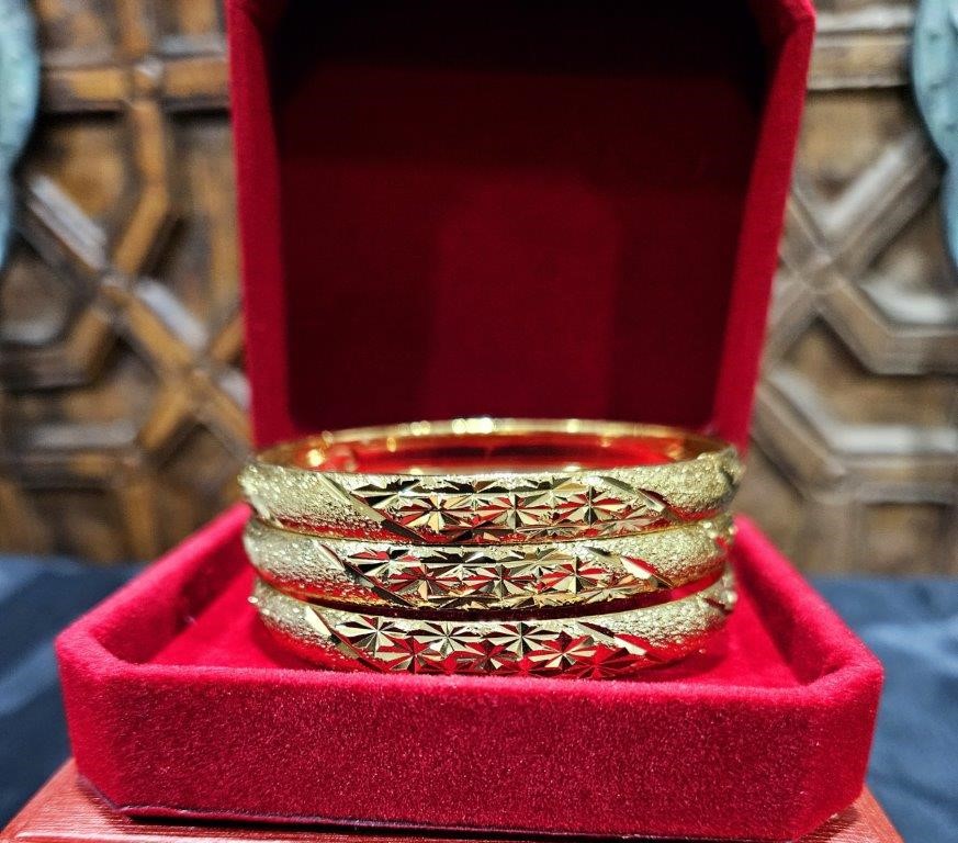 6pcs x 22KGoldFilled/ITALY Triple Yellow Gold Plated Bangles with Stamps