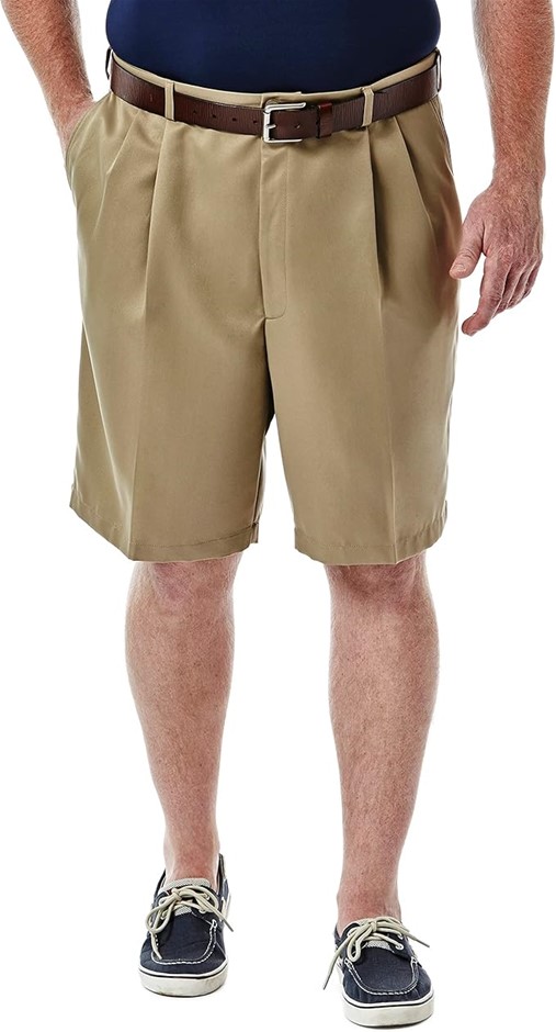HAGGAR Men's Cool 18 Classic Pleat Short, Size 44W, Expandable Waistband &