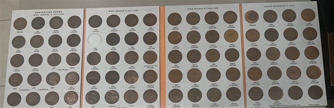 Deceased Estate  of Australia Complete Set of Pennies Set