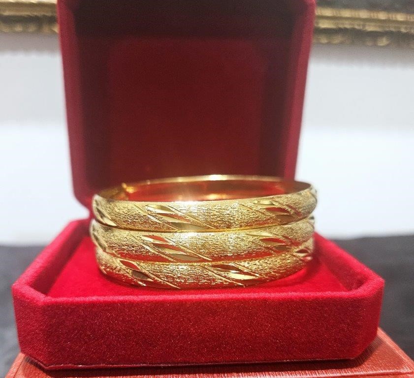 6pcs x 22KGoldFilled /ITALY Triple Yellow Gold Plated  Bangles with Stamps