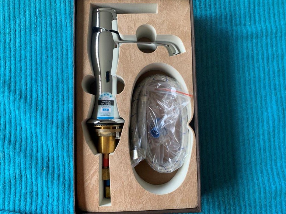 New in Box Simply Inspiring Amor  Series Basin Mixer - Qty 1
