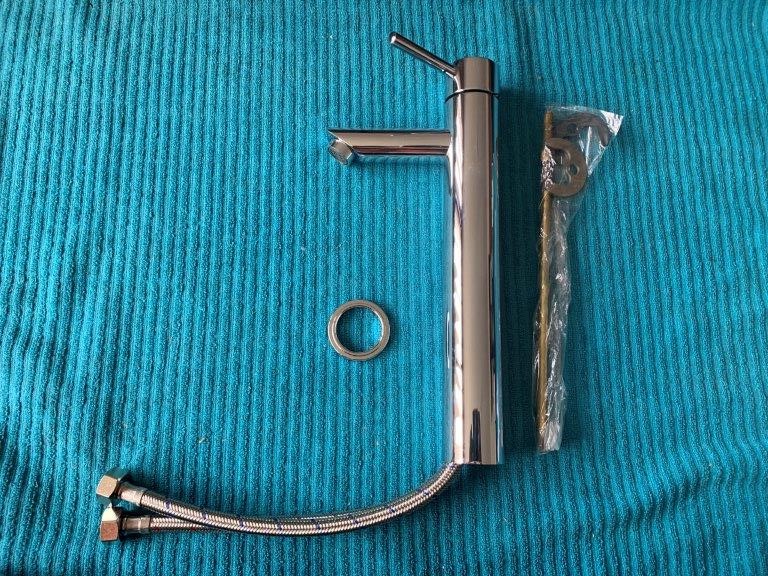 New in Box P & P Tapware Extender Basin Mixer, Brass - Quantity 1