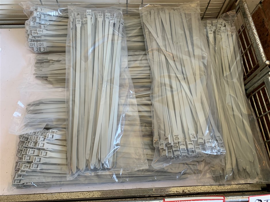 New in Packaging Nylon Cable Ties, 10mm x 400mm - Quantity 7