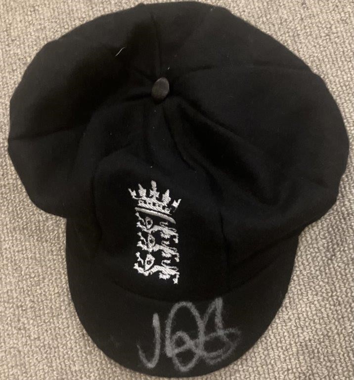JOE ROOT SIGNED ENGLISH CRICKET CAP