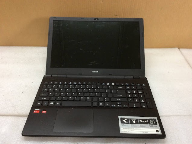 ACER ASPIRE E5-521 Laptop A4-6210 4GBRAM/256GB Black