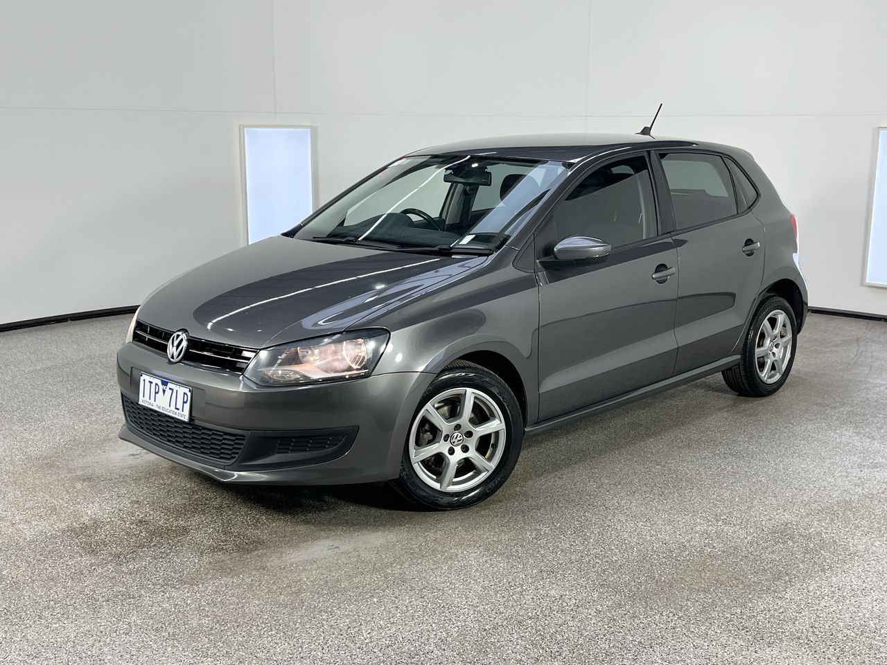 2012 Volkswagen Polo Manual Hatchback