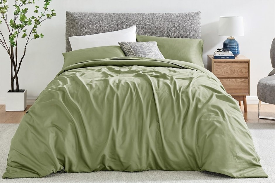 OVELA 1200TC Cotton Rich Quilt Cover Set (Oiled Green, Single).