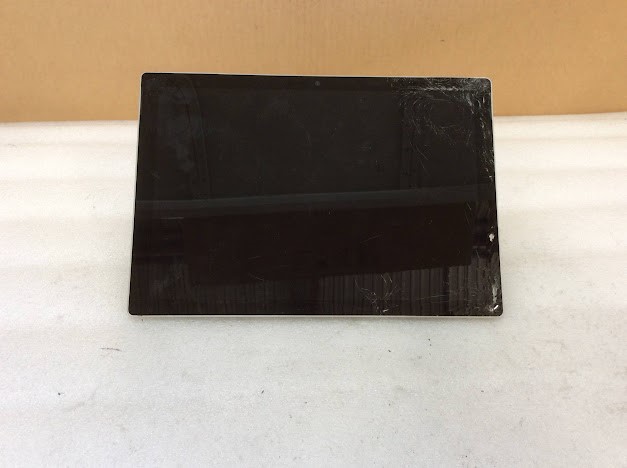 Microsoft Surface Pro 1796 Laptop i5-7300U 8GBRAM/256GB