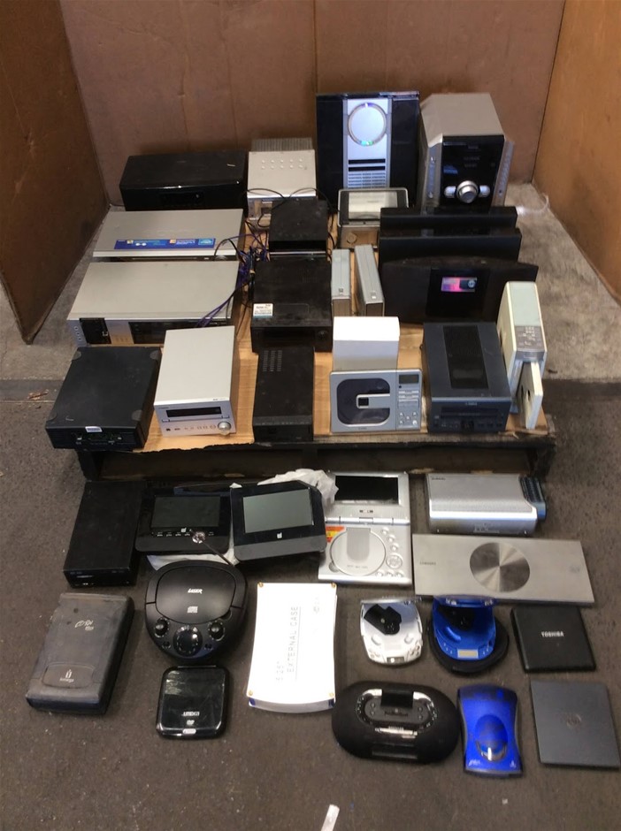 Mixed Brands Home Audio + Media Players + Consumer Electronics Assorted Lot