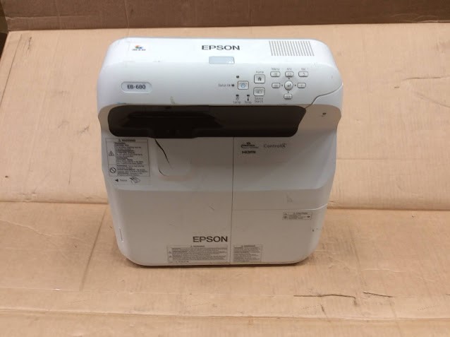 Epson EB-680 LCD Projector