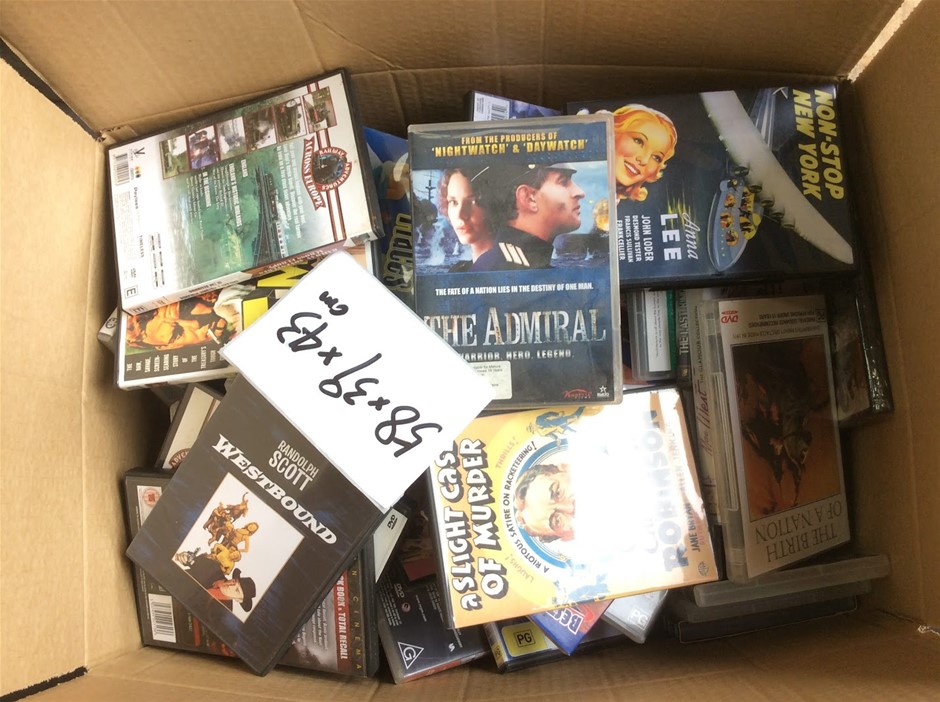 Mixed Different types of movie DVDs (58x39c43:cm)